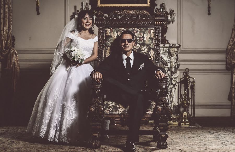 Fotógrafo de casamento Danny Santiago (dannysantiago). Foto de 16 de maio 2019