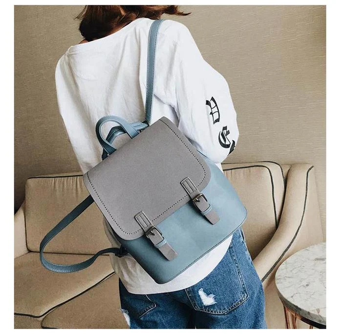 Mochila vintage de sillín para el uso diario, hecha a mano con cuero genuino. Disfruta de su durabilidad y estilo atemporal para tus aventuras.