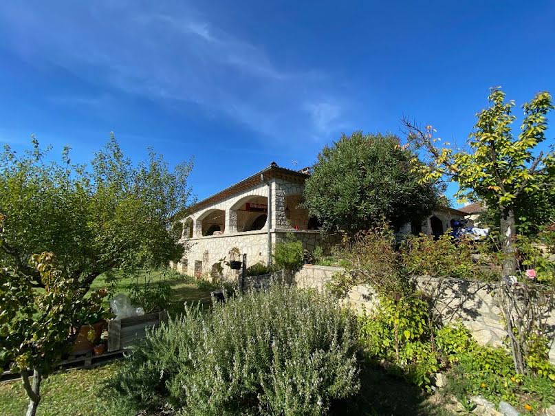 Vente maison 10 pièces 346 m² à Ruoms (07120), 510 000 €