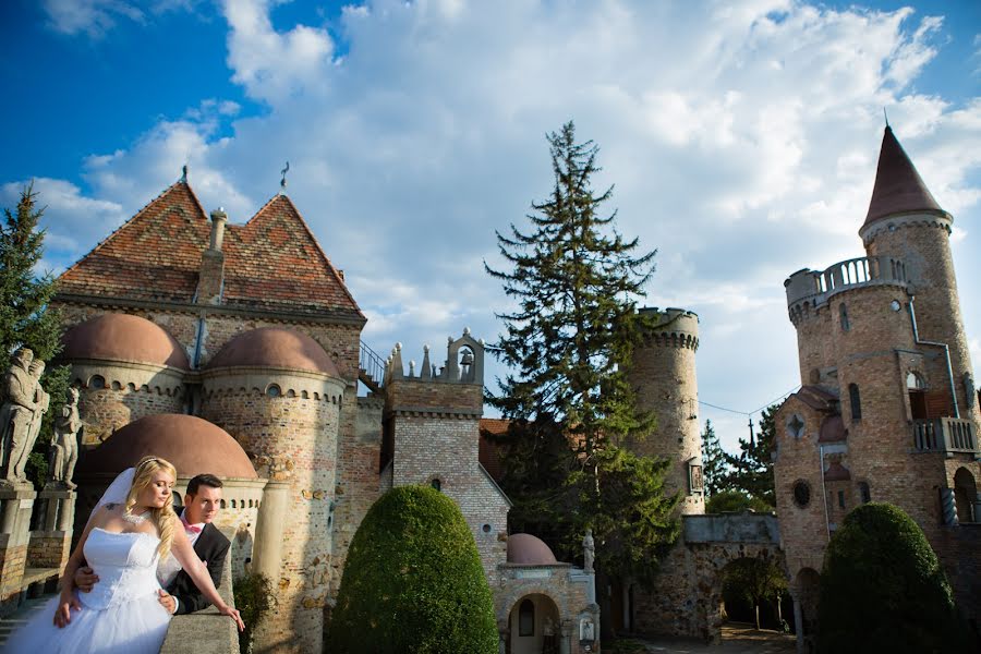 Svadobný fotograf Gábor Déber (dgabor). Fotografia publikovaná 24. januára 2019