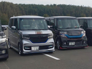 Nボックスカスタムのグリルに関するカスタム ドレスアップ情報 68件 車のカスタム情報はcartune