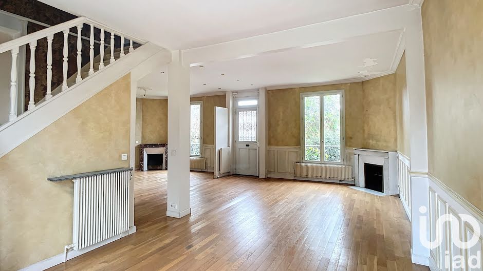 Vente maison 5 pièces 119 m² à Le Mesnil-le-Roi (78600), 795 000 €