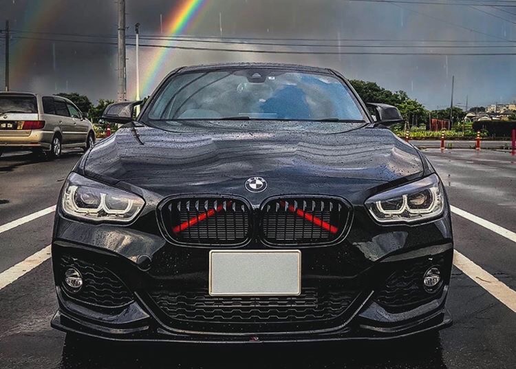 1シリーズ ハッチバックのBMW1シリーズ・梅雨入り・虹とコラボに関するカスタム事例の投稿画像1枚目