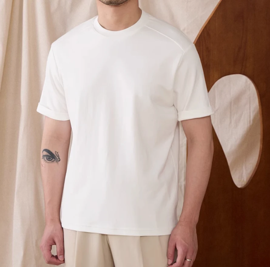 All-Match Round Neck Breathable Slim-fit Base T-shirt. Perfect for Everyday Wear. Comfortable, Stylish, and Versatile fo