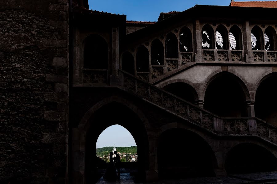 Φωτογράφος γάμων Matei Radu (mateifotograf). Φωτογραφία: 25 Μαΐου 2023