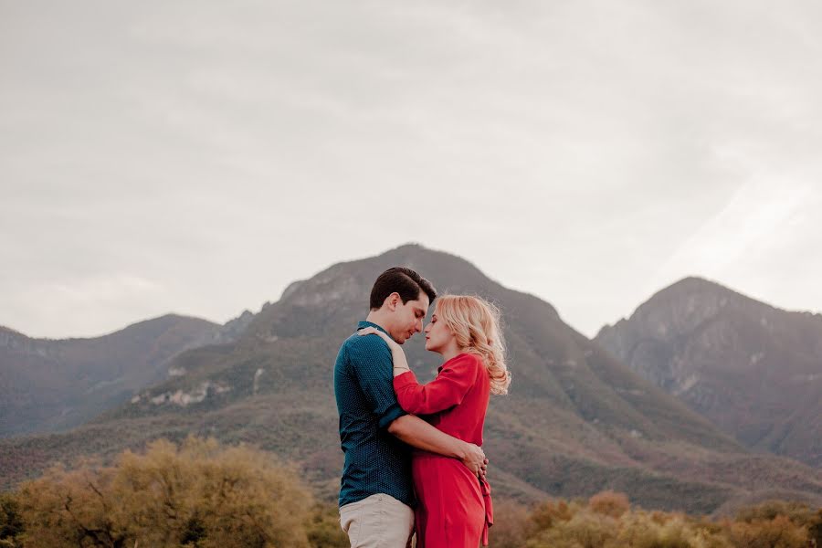 Fotografo di matrimoni Vanya Frutos Jaime (vanyafrutos). Foto del 30 dicembre 2020