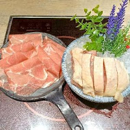 肉多多火鍋(台北景美店)