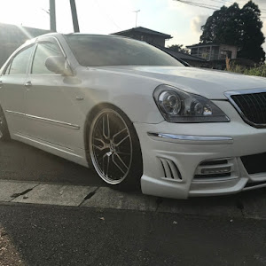 クラウンマジェスタ UZS186