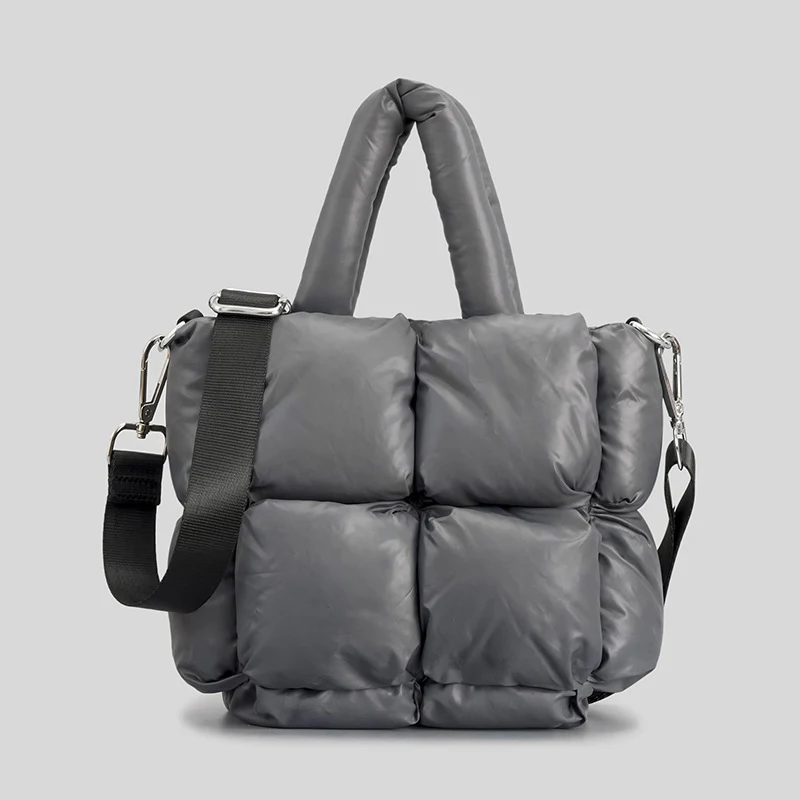 Winter Neues Schlichtes Design Einfarbig Weich Kleine Quadratische Füllung Schulter Handtasche, perfekt für den Alltag.