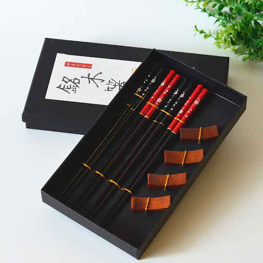 Title 9, Houten eetstokjes 4 paar chopsticks houder houd...