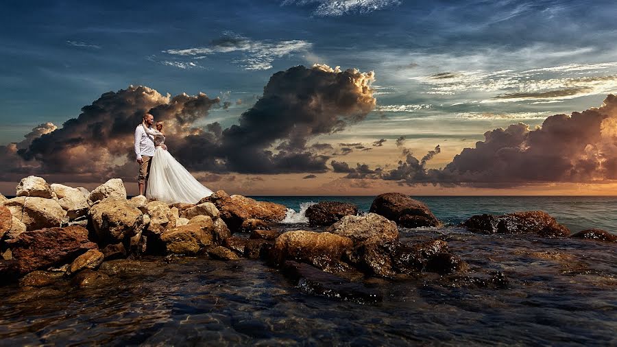 Photographe de mariage Dmitriy Nikitin (grafter). Photo du 30 décembre 2015