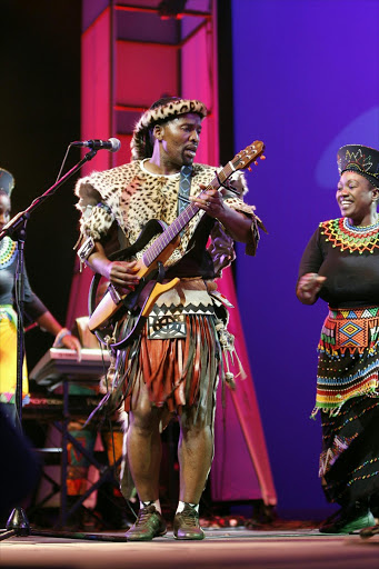 December 12, 2013. Bheki " Ihashi Elimhlophe " Ngcobo at the South African State Theatre in Pretoria to honour the life and legacy of fallen national and international hero Nelson Mandela through song, dance, storytelling and theatrical performances. Picture: Tshepo Kekana © Sundayworld.