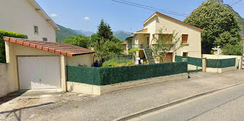 maison à Tarascon-sur-ariege (09)