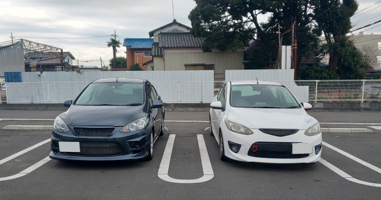 デミオのDE連合・友人とコラボ・納車式に関するカスタム事例の投稿画像1枚目