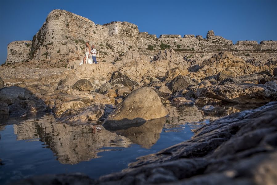 Svatební fotograf Marios Kourouniotis (marioskourounio). Fotografie z 21.října 2016