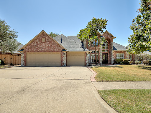 House with garden 1