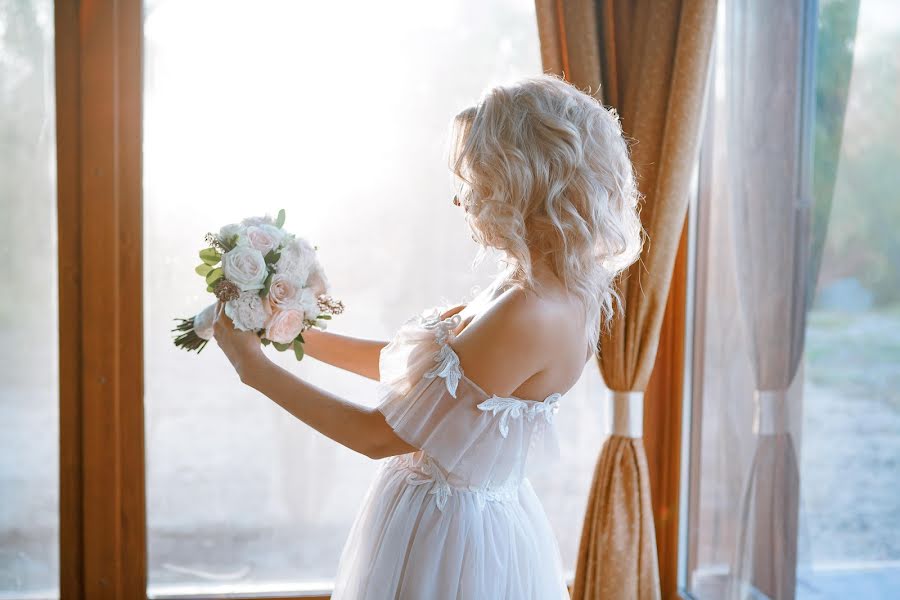 Wedding photographer Natalya Timanova (timanova). Photo of 8 December 2018