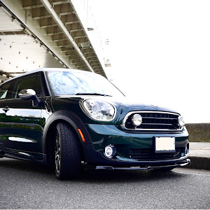 MINI Paceman