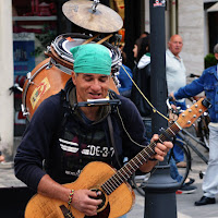 One man band di 