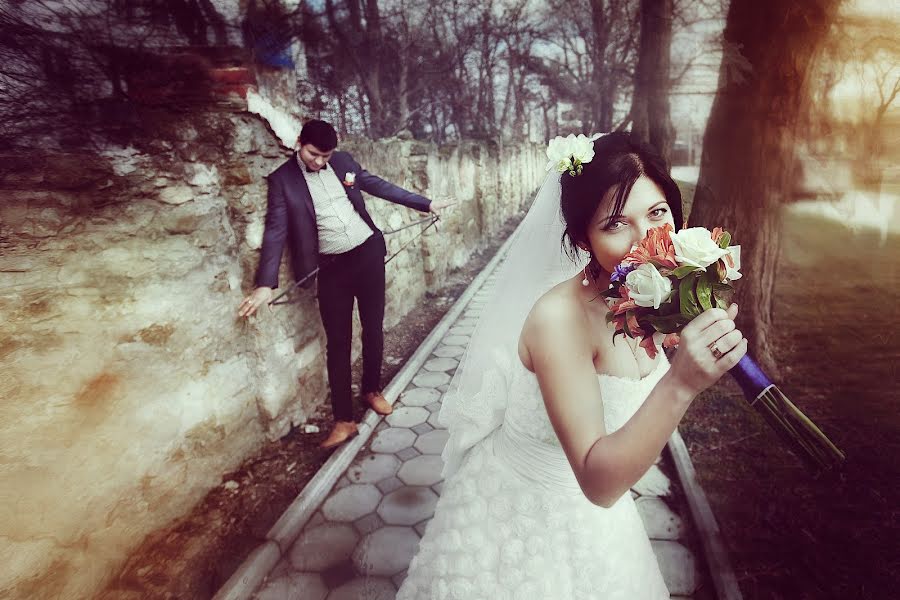婚礼摄影师Pavel Turchin（pavelfoto）。2014 6月22日的照片