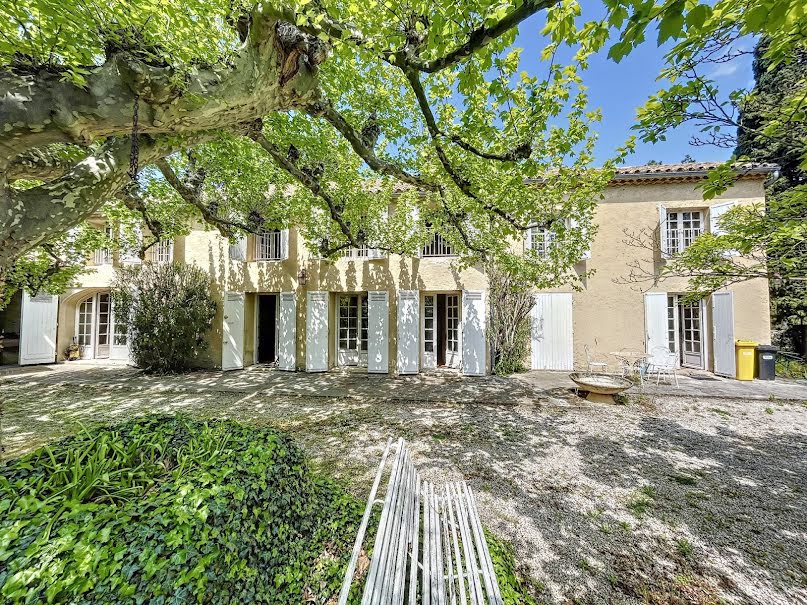 Vente maison 7 pièces 202 m² à Avignon (84000), 419 000 €