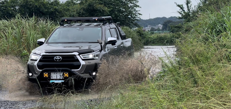 ハイラックスのハイラックス・ハイラックスGUN125・痛車・ドライブに関するカスタム事例の投稿画像1枚目