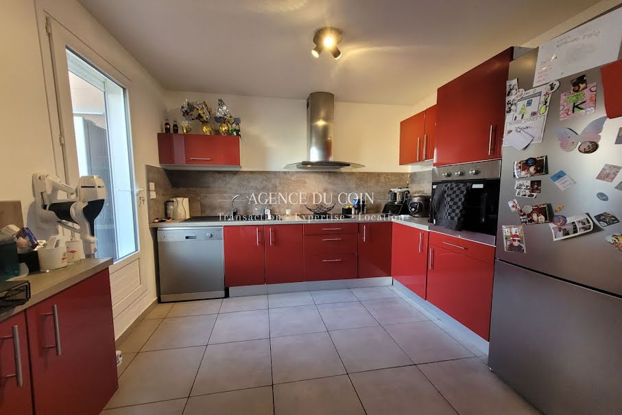 Vente appartement 5 pièces 95 m² à Le Muy (83490), 240 000 €