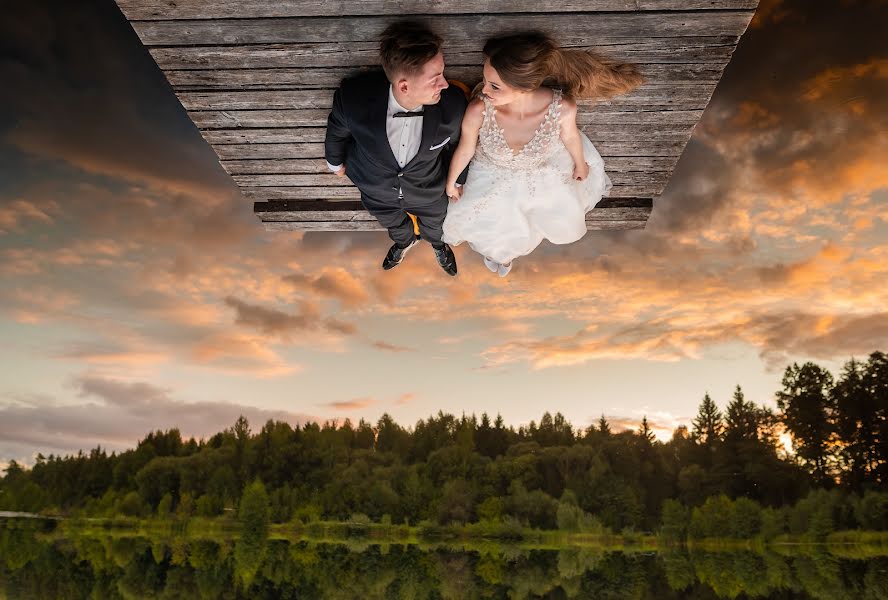 結婚式の写真家Jakub Kamiński (jakubkaminski)。2022 9月18日の写真