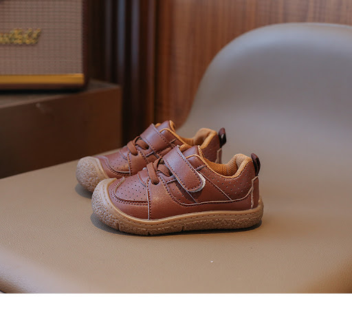 Title 10, Soft Bottom Non-slip Toddler Walking Shoes desi...
