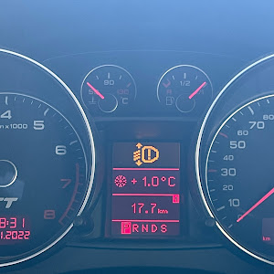 TT クーペ 2.0TFSI