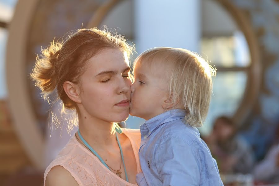 Wedding photographer Ekaterina Nevezhina (nevezhina). Photo of 24 May 2016