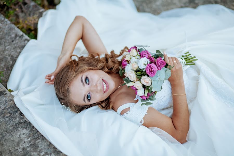 Wedding photographer Tanya Batulenko (vintageperte). Photo of 24 November 2020