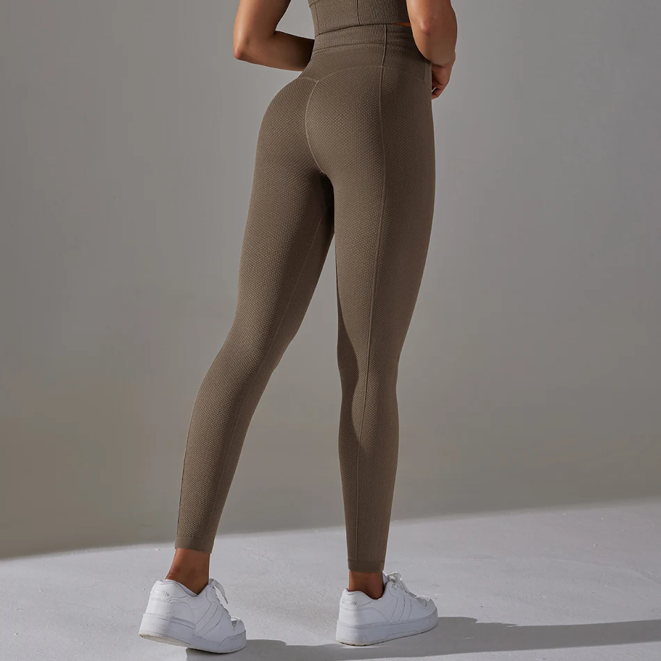 Pantalon de yoga taille haute sans couture, sculptant, skinny, pour transpirer et affiner votre silhouette avec confort et maintien.