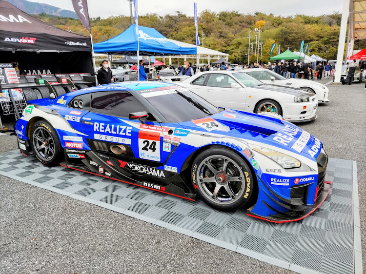 R2のR's Meeting・富士スピードウェイ・MOTUL AUTECH GT-R・GTR35に関するカスタム事例の投稿画像13枚目