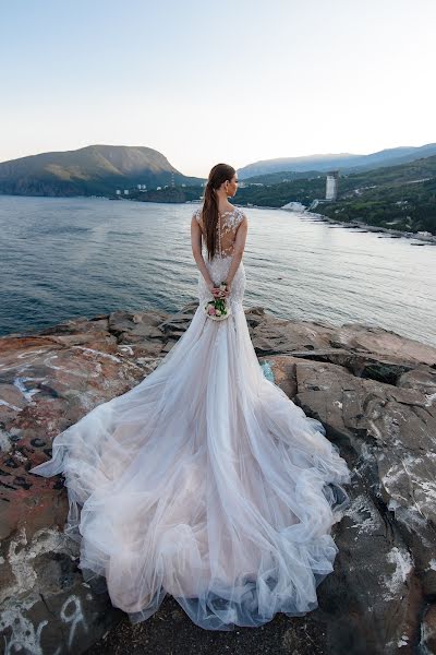 Wedding photographer Sofya Denisyuk (chilistudio). Photo of 26 January 2021