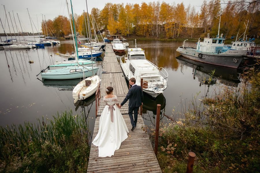 Fotógrafo de bodas Elena Lipatnikova (smolic). Foto del 17 de octubre 2016