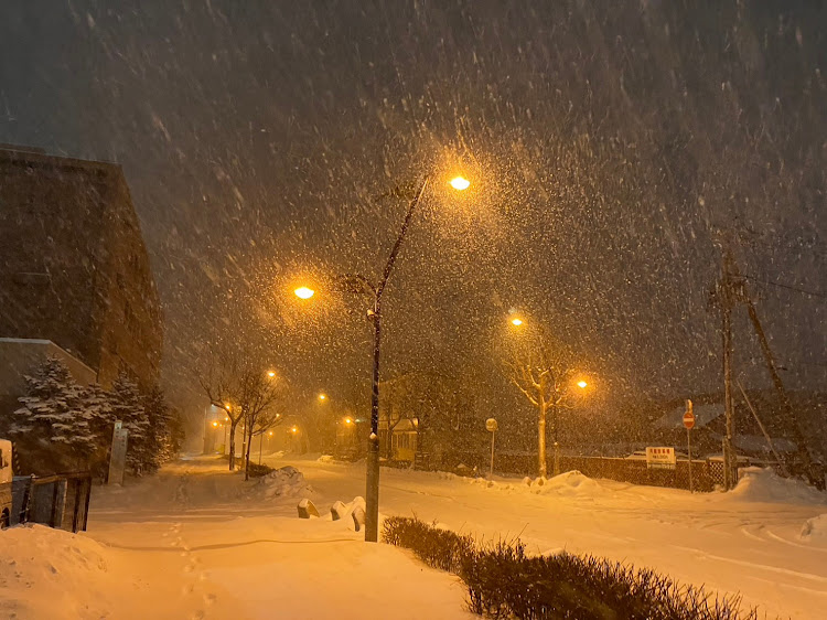 XVの雪が積もった・ご安全に!・地震災害に遭われた方々にお見舞い申し上げます・北海道に関するカスタム事例の投稿画像2枚目