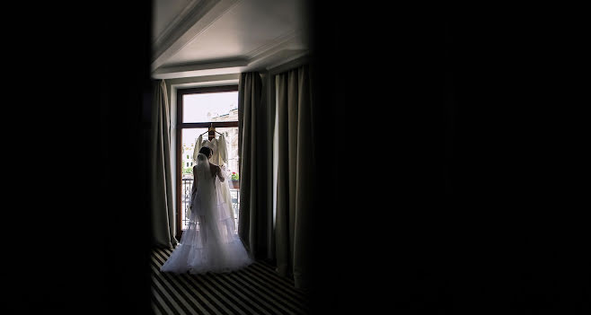 Fotógrafo de casamento Roman Vendz (vendzart). Foto de 30 de março 2022