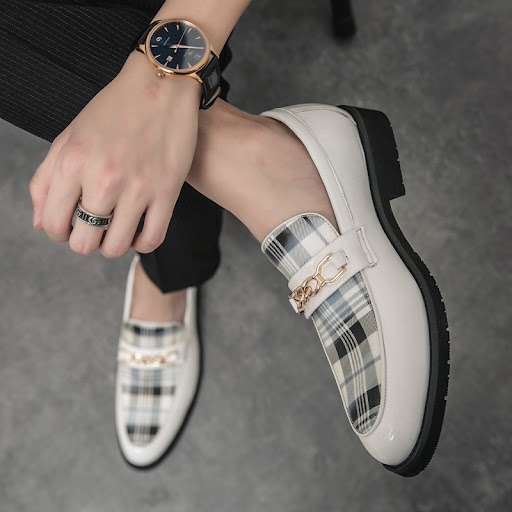 Title 6, Mens Pointed Toe Leather Business Casual Shoes...