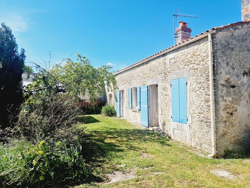 Vente maison 5 pièces 166 m² à Tonnay-Charente (17430), 229 900 €