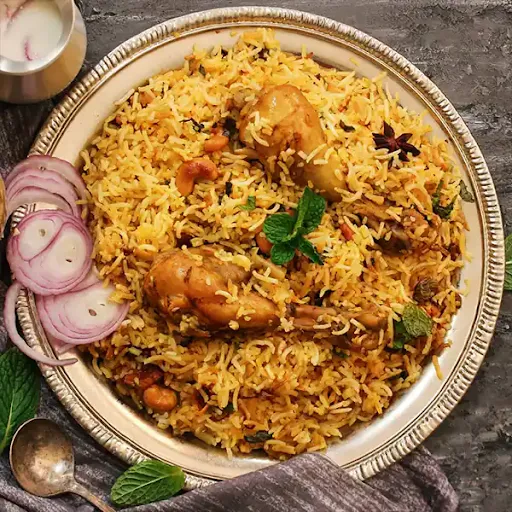 Hyderabadi Chicken Boneless Biryani