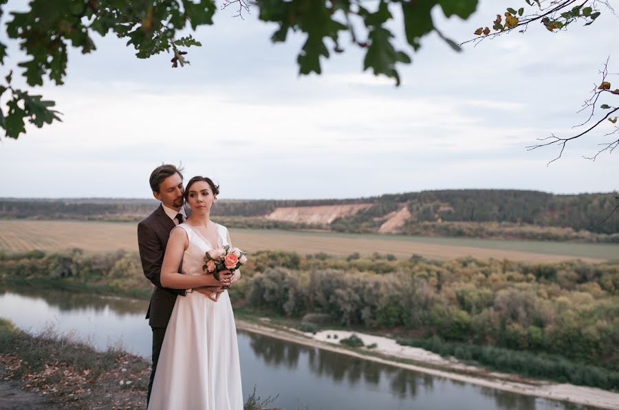 Wedding photographer Olesya Gulyaeva (fotobelk). Photo of 6 January 2020