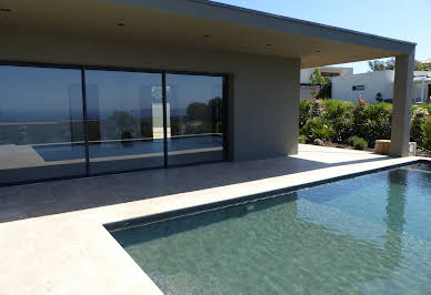 Villa with pool and terrace 3