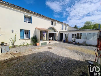 maison à Salignac-sur-Charente (17)