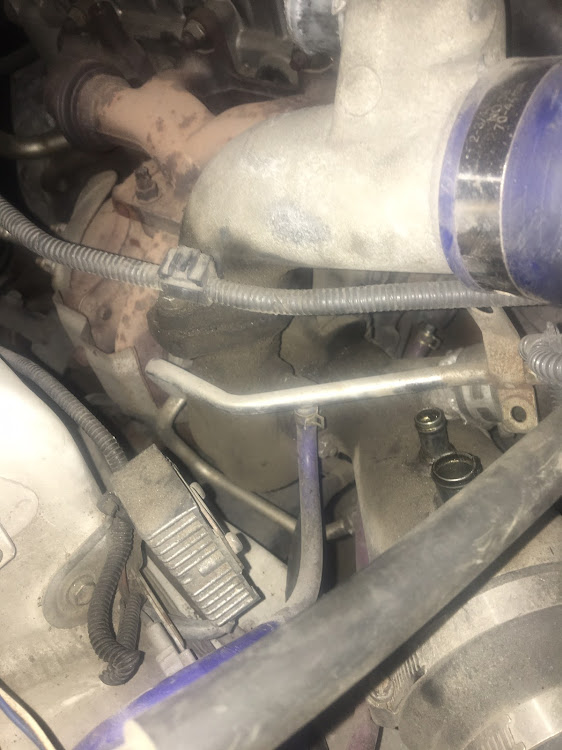 チェイサーのJZX100・チェイサー・タービン交換・純正タービンに関するカスタム事例の投稿画像2枚目