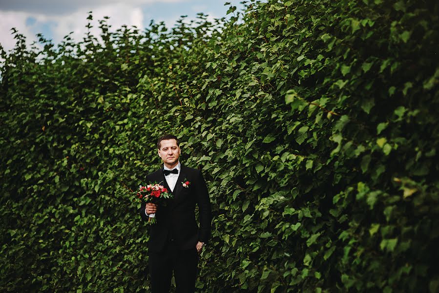 Wedding photographer Aleksandr Maksimenkov (amliffe). Photo of 11 September 2014