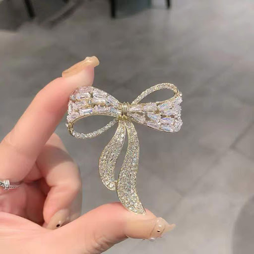 Title 2, Korean Butterfly Bow Tie Zircon Rhinestone Broo...