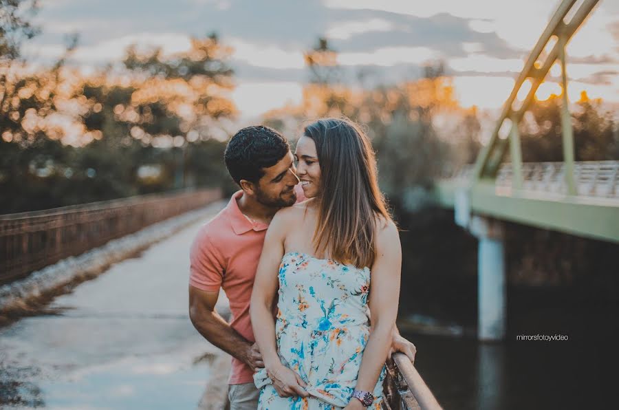 Fotógrafo de bodas Diego Bea (mirrorsfotovideo). Foto del 23 de mayo 2019