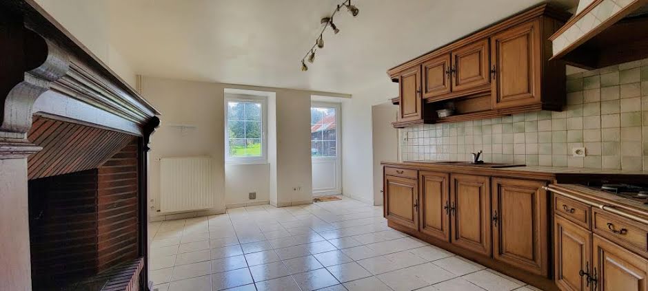 Location  maison 5 pièces 135 m² à Bains-sur-Oust (35600), 900 €