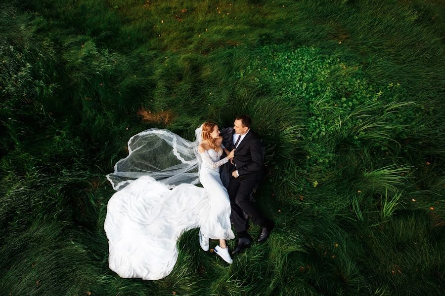 Photographe de mariage Sasha Lavrukhin (lavrukhin). Photo du 23 janvier 2019